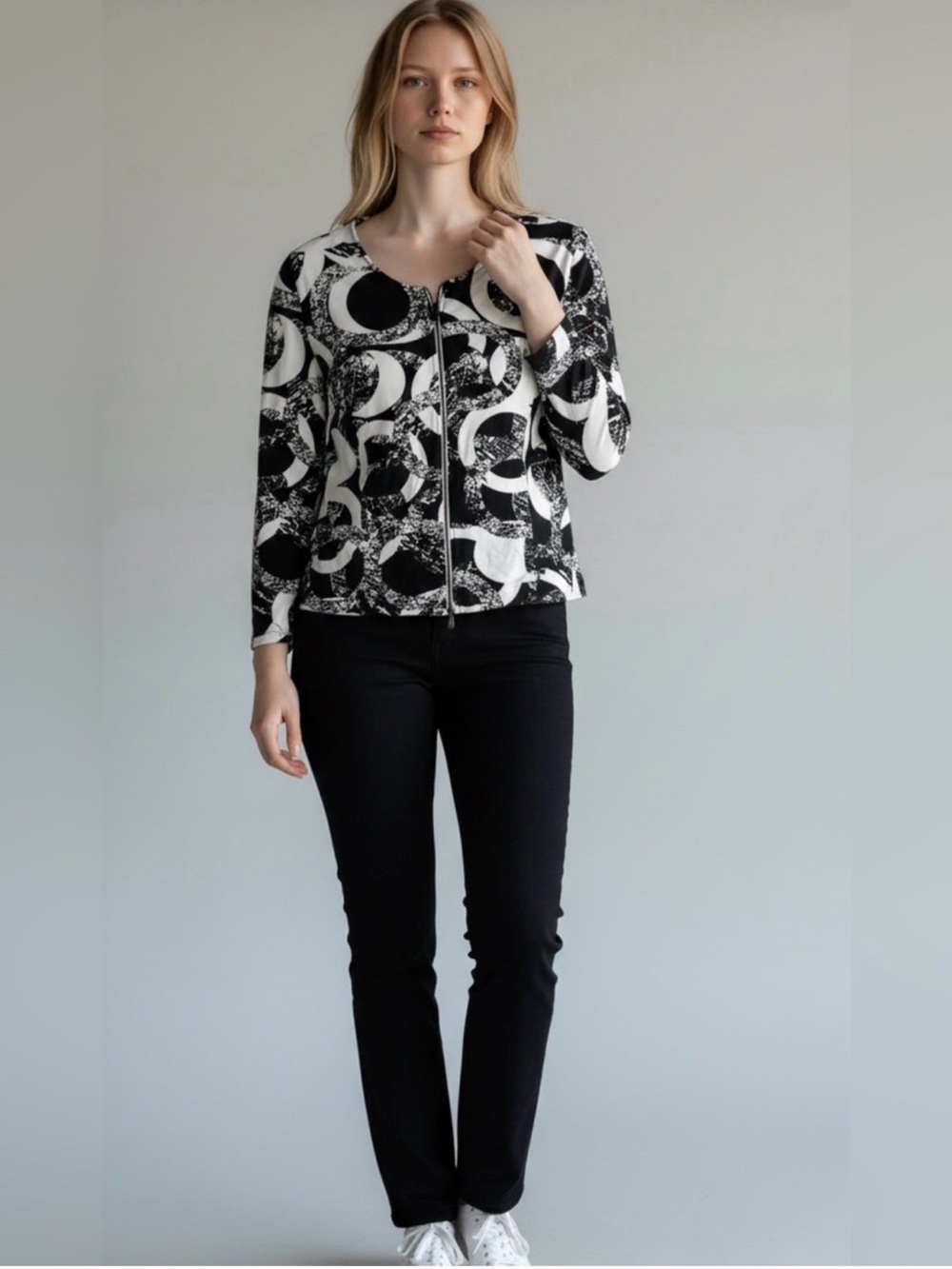 Joseph Black & White Abstract Zip-Front Sweater Jacket